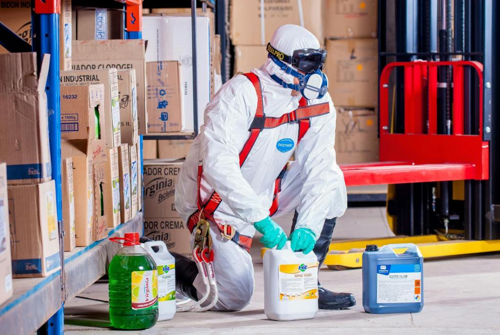 What is HazCom? Your Guide to Chemical Labeling, GHS, & OSHA&nbsp;Standards